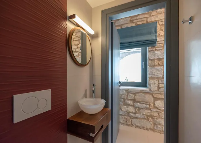 Lagaditis Lefkes (Paros)